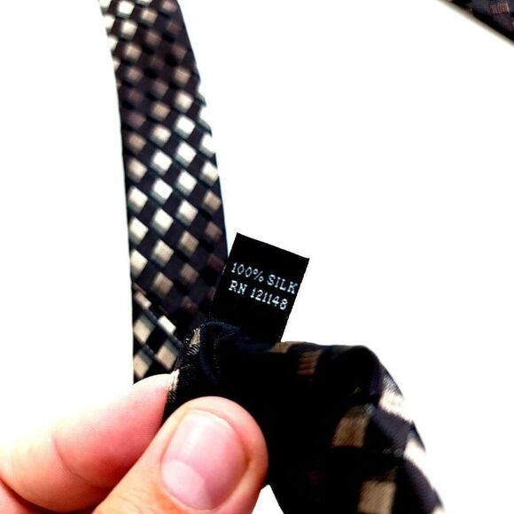 Kenneth Cole Reaction Brown Tan Woven Geometric Silk Tie - Picture 4 of 6